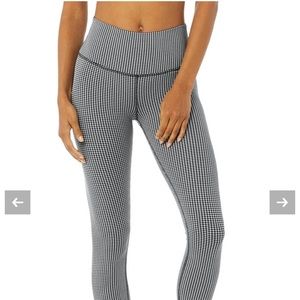 ALO YOGA High-Waist Micro Houndstooth Legging.